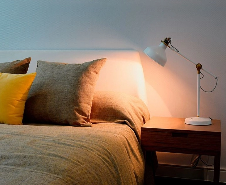 Bóng đèn led thông minh Xiaomi Philips (6.5W, kết nối wifi, điều khiển từ xa)